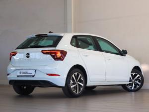 Volkswagen Polo hatch 1.0TSI Life auto - Image 17