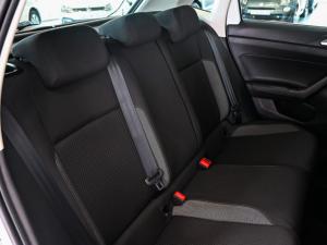 Volkswagen Polo hatch 1.0TSI Life auto - Image 16