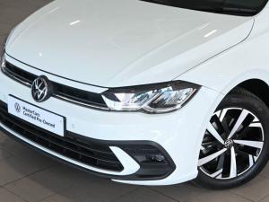 Volkswagen Polo hatch 1.0TSI Life auto - Image 4