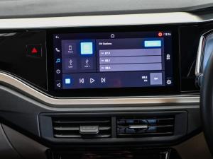Volkswagen Polo sedan 1.0TSI Life - Image 9