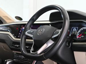 Volkswagen Polo sedan 1.0TSI Life - Image 8
