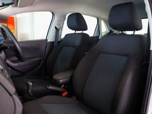 Volkswagen Polo Vivo hatch 1.4 Comfortline - Image 13