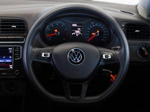 Volkswagen Polo Vivo hatch 1.4 Comfortline - Image 7