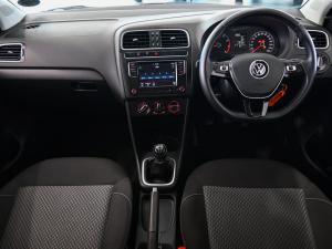 Volkswagen Polo Vivo hatch 1.6 Highline - Image 8