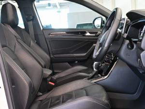 Volkswagen T-Roc 2.0TSI 4Motion R-Line - Image 14