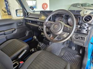 Suzuki Jimny 1.5 GLX AllGrip 3-door manual - Image 9