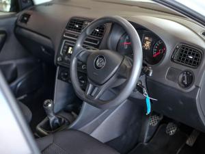Volkswagen Polo Vivo hatch 1.4 Trendline - Image 11
