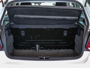 Volkswagen Polo Vivo hatch 1.4 Trendline - Image 18