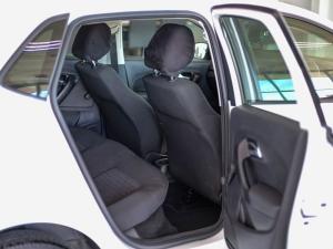 Volkswagen Polo Vivo hatch 1.4 Trendline - Image 19