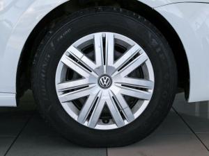 Volkswagen Polo Vivo hatch 1.4 Trendline - Image 21