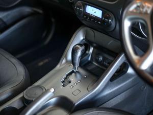 Hyundai ix35 2.0 Elite - Image 12