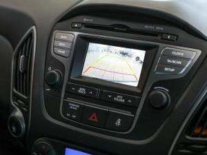 Hyundai ix35 2.0 Elite - Image 14