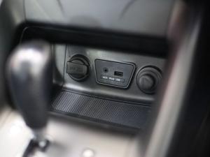 Hyundai ix35 2.0 Elite - Image 16