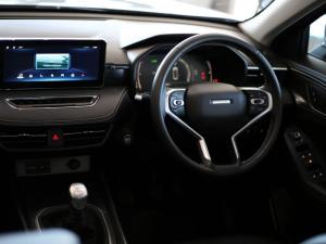 Haval Jolion 1.5T Luxury manual - Image 13
