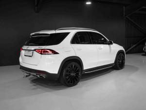 Mercedes-Benz GLE GLE300d 4Matic - Image 16
