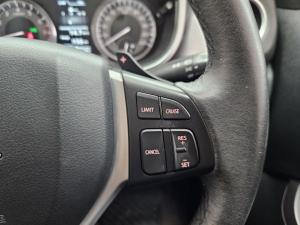 Suzuki Vitara 1.6 GL+ auto - Image 9