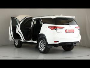Toyota Fortuner 2.8GD-6 4x4 - Image 10