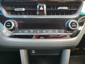 Toyota Corolla Cross 1.8 XS - Image 15