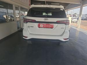 Toyota Fortuner 2.8GD-6 4x4 VX - Image 5