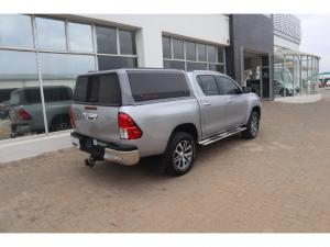 Toyota Hilux 2.8GD-6 double cab 4x4 Raider auto - Image 2