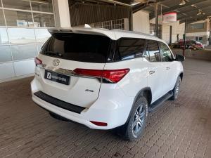 Toyota Fortuner 2.4GD-6 4x4 auto - Image 2