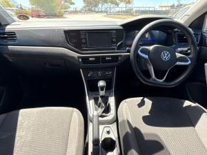 Volkswagen Polo hatch 1.0TSI Life auto - Image 14