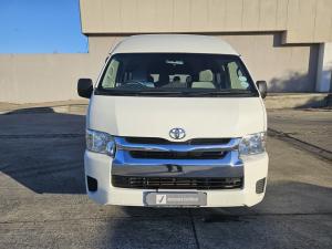 Toyota Hiace 2.5D-4D bus 14-seater GL - Image 4