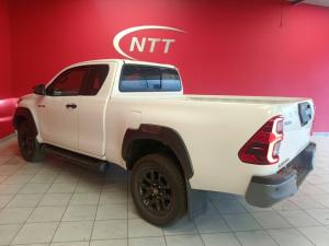 Toyota Hilux 2.8 GD-6 RB Legend 4X4E/CAB - Image 9