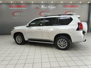 Toyota Prado VX 4.0 V6 automatic - Image 11