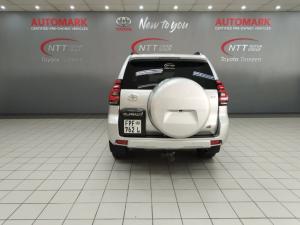 Toyota Prado VX 4.0 V6 automatic - Image 5