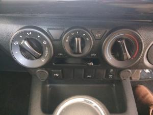 Toyota Hilux 2.8 GD-6 RB LegendE/CAB - Image 18