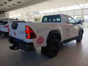 Toyota Hilux 2.8 GD-6 RB LegendE/CAB - Image 2