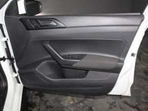 Volkswagen Polo 1.0 TSI - Image 15