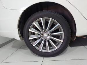 Suzuki Ciaz 1.5 GLX manual - Image 9