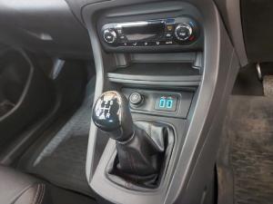Ford Figo Freestyle 1.5 Titanium - Image 13