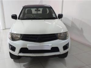 Mitsubishi Triton 2.4 GLX - Image 8