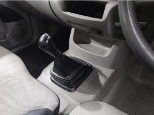Mitsubishi Triton 2.4 GLX - Image 9