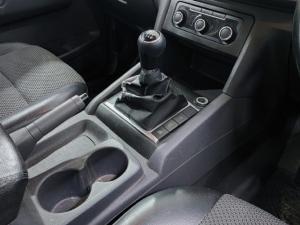 Volkswagen Amarok 2.0TDI 90kW - Image 10