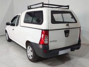 Nissan NP200 1.6i safety pack (aircon) - Image 3