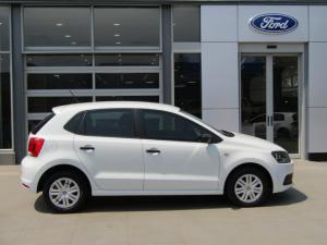 Volkswagen Polo Vivo hatch 1.4 Trendline - Image 3