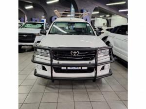 Toyota Hilux 2.5D-4D - Image 2