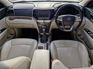 Mahindra XUV300 1.5TD W8 - Image 7
