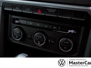 Volkswagen Amarok 2.0BiTDI double cab Highline auto - Image 12