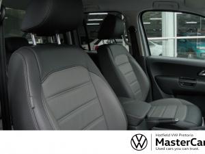 Volkswagen Amarok 2.0BiTDI double cab Highline auto - Image 14