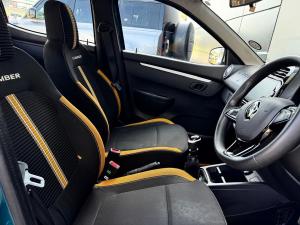 Renault Kwid 1.0 Climber auto - Image 9