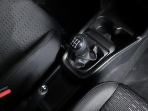 Suzuki Swift 1.2 GL+ manual - Image 15
