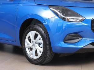 Suzuki Swift 1.2 GL+ manual - Image 6