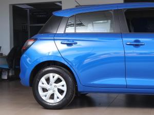 Suzuki Swift 1.2 GL+ manual - Image 8