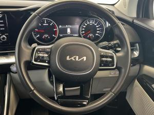 Kia Carnival 2.2CRDi EX+ - Image 10