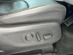 Kia Carnival 2.2CRDi EX+ - Image 8